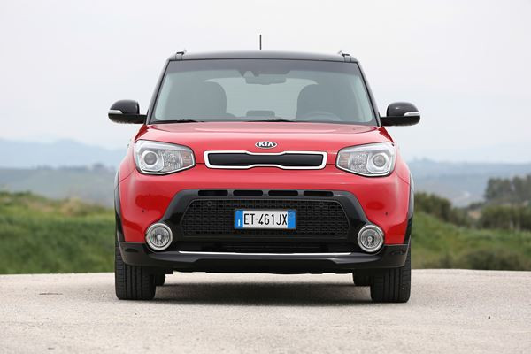 L'original crossover urbain Kia Soul fait ses débuts en France