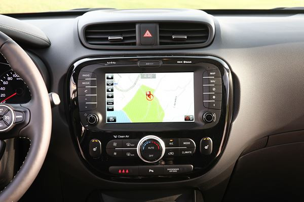 L'original crossover urbain Kia Soul fait ses débuts en France