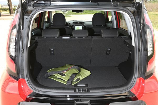 L'original crossover urbain Kia Soul fait ses débuts en France