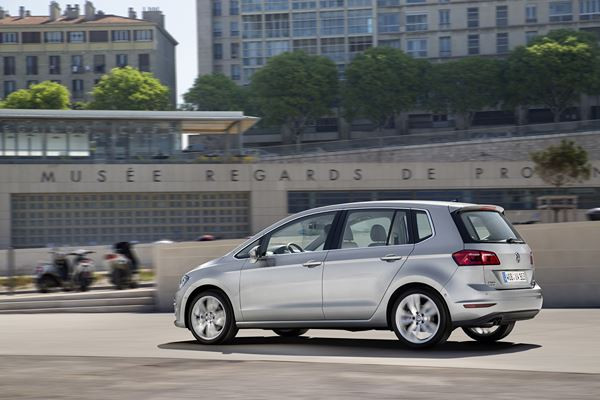 La Volkswagen Golf Sportsvan fusionne l’univers des compactes et des monospaces