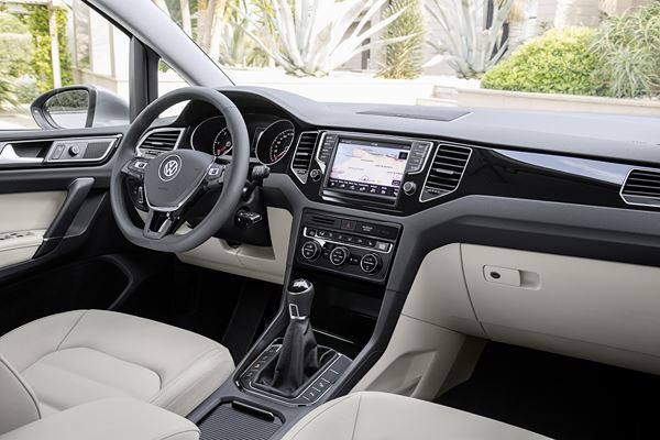 La Volkswagen Golf Sportsvan fusionne l’univers des compactes et des monospaces