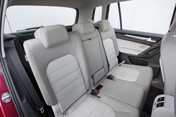 La Volkswagen Golf Sportsvan fusionne l’univers des compactes et des monospaces