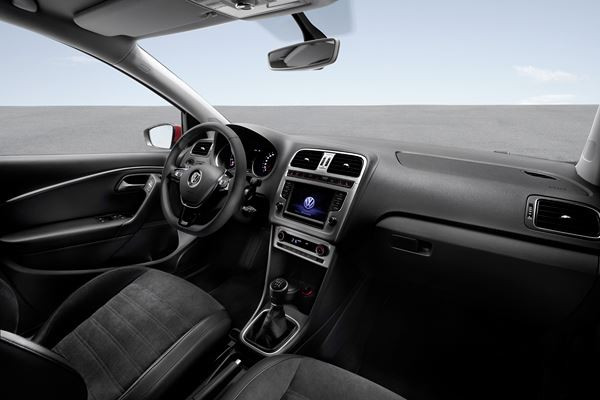 Volkswagen Polo : les tarifs et prix des options - Challenges