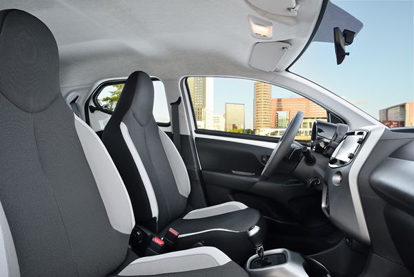 La nouvelle Toyota Aygo adopte des formes extraverties