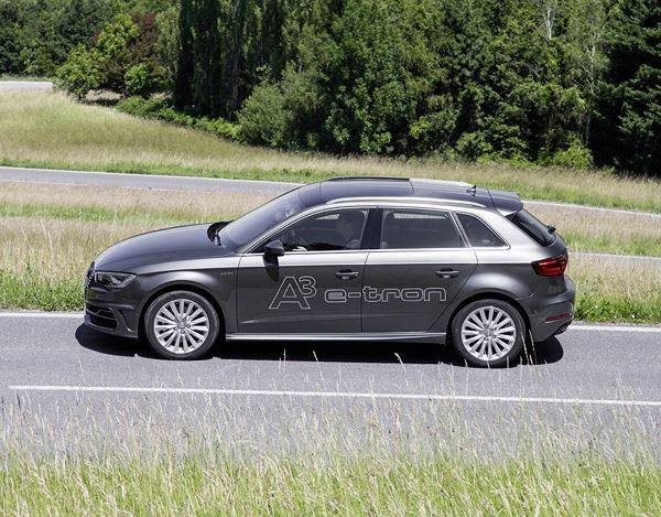 L'Audi A3 Sportback e-tron adopte la technologie hybride essence rechargeable