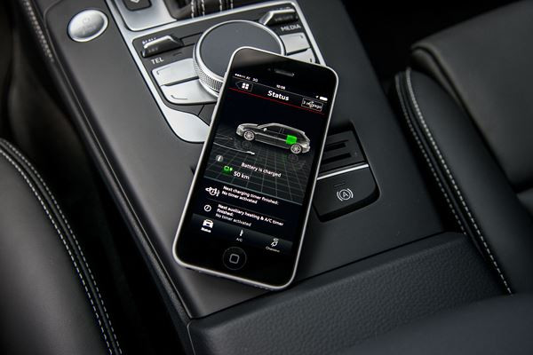 L'Audi A3 Sportback e-tron adopte la technologie hybride essence rechargeable