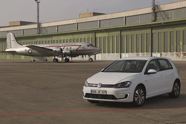 Volkswagen e-Golf: 36 790 euros pour une conduite électrique avec 190 km d'autonomie
