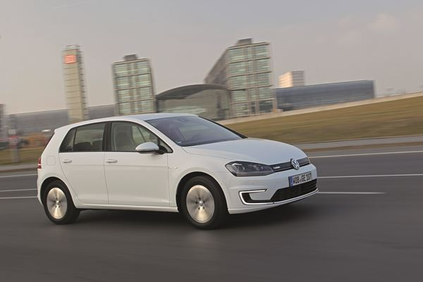 Volkswagen e-Golf: 36 790 euros pour une conduite électrique avec 190 km d'autonomie