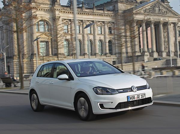 Volkswagen e-Golf: 36 790 euros pour une conduite électrique avec 190 km d'autonomie