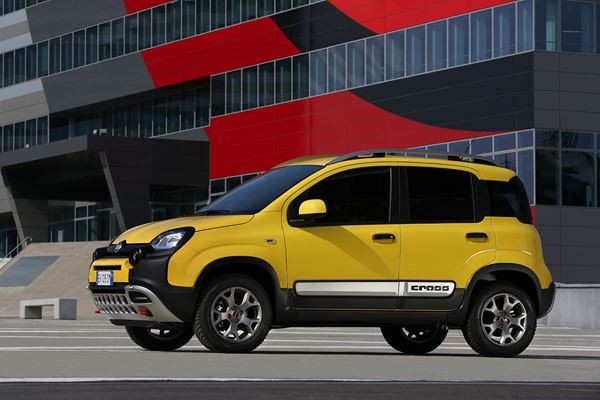 Fiat Panda Cross: un mini-SUV 4x4 unique en son genre