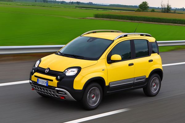 Fiat Panda Cross: un mini-SUV 4x4 unique en son genre