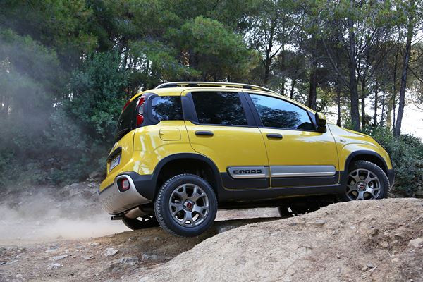 Fiat Panda Cross: un mini-SUV 4x4 unique en son genre