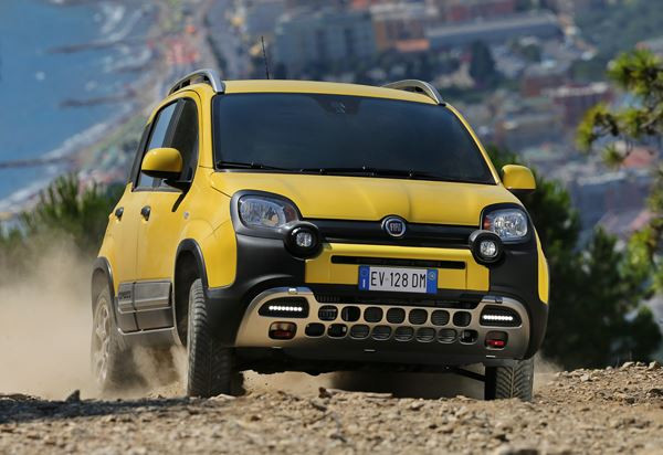 Fiat Panda Cross: un mini-SUV 4x4 unique en son genre
