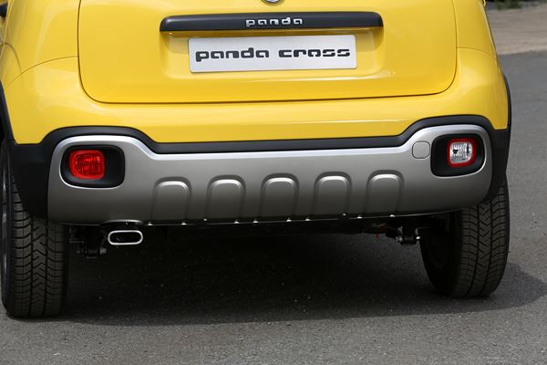 Fiat Panda Cross: un mini-SUV 4x4 unique en son genre