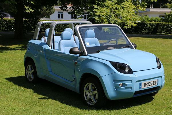 Bluesummer: un cabriolet 100% électrique décliné de la Bolloré Blue Car