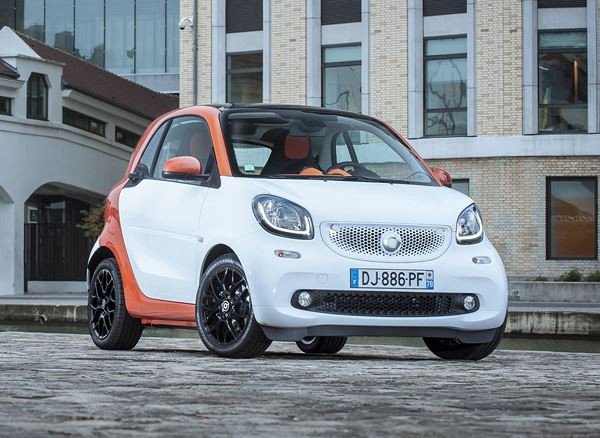 La petite smart fortwo entend rester la plus agile en ville