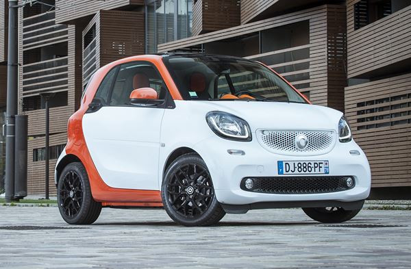 La petite smart fortwo entend rester la plus agile en ville