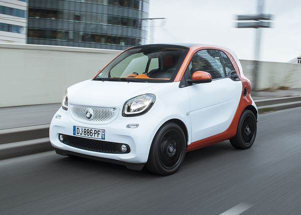 La petite smart fortwo entend rester la plus agile en ville