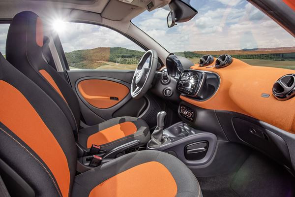 La smart forfour répond à des besoins rationnels sous des lignes émotionnelles