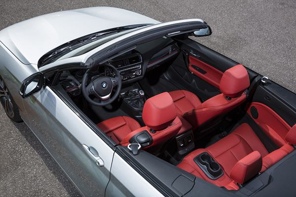 La BMW Série 2 se décline en mode cabriolet
