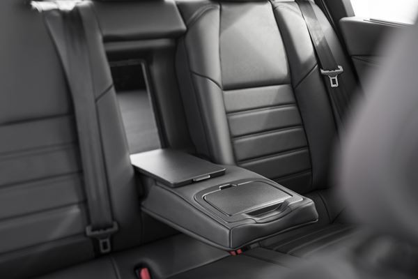 La nouvelle Peugeot 508 inaugure la nouvelle calandre de la marque Peugeot