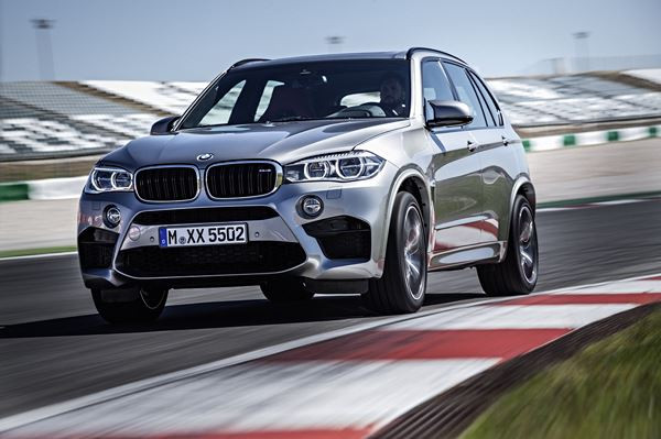 BMW X5 M: prestance musclée et performances routières impressionnantes