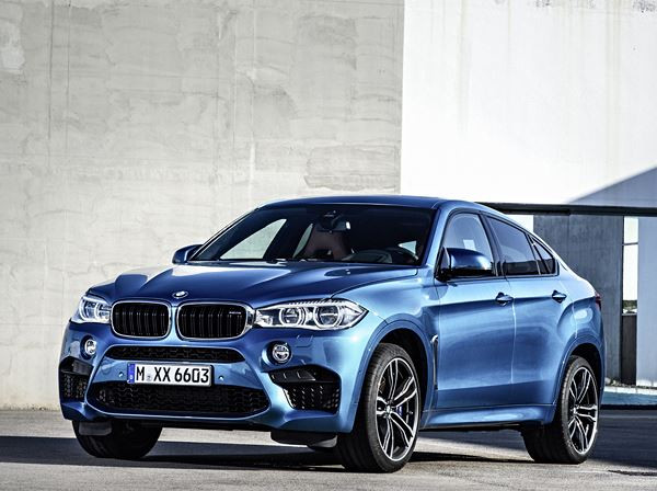 BMW X6 M: prestance imposante et performances routières impressionnantes