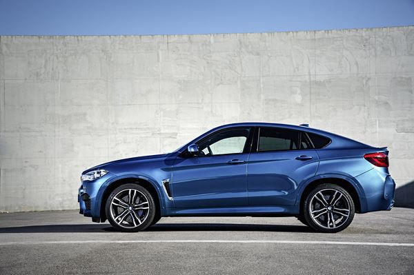 BMW X6 M: prestance imposante et performances routières impressionnantes