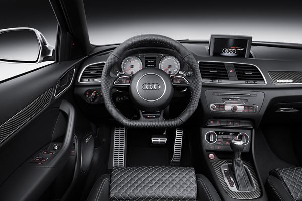 L’Audi RS Q3 restylée développe 340 ch et un couple de 450 Nm
