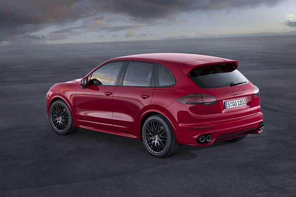 Le nouveau Porsche Cayenne se décline en mode GTS