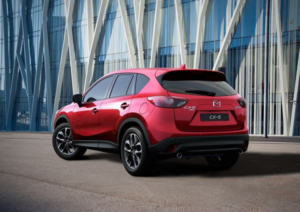 Le SUV Mazda CX-5 s'offre des évolutions de design extérieur et de nouvelles technologies