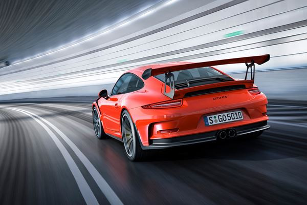 La Porsche 911 GT3 RS développe 500 ch et 460 Nm de couple