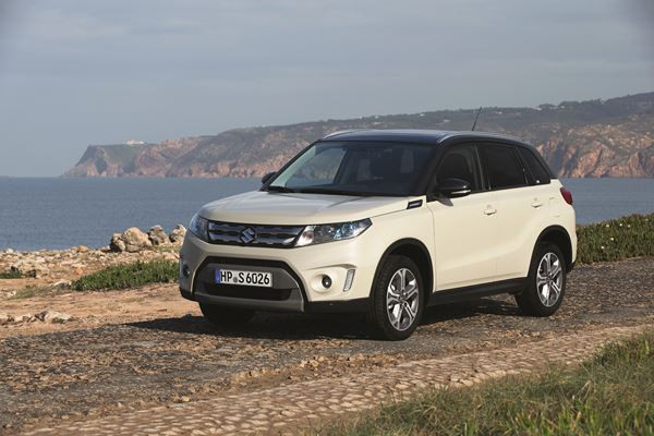 Le Suzuki Vitara adopte un design robuste et une transmission intégrale