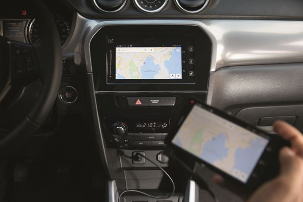 Le Suzuki Vitara adopte un design robuste et une transmission intégrale