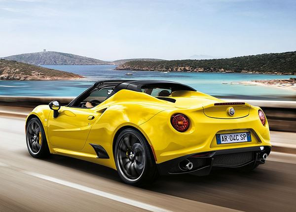 L'Alfa Romeo 4C Spider offre des performances de haut niveau