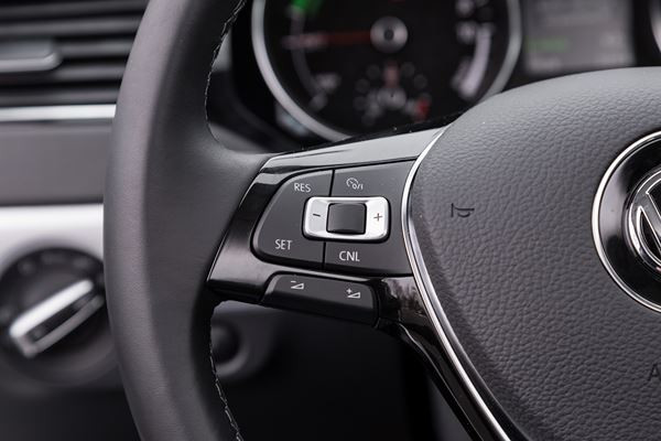 La Volkswagen Jetta relookée en approche