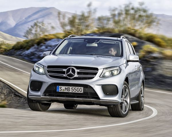 Le SUV haut de gamme Mercedes GLE en approche