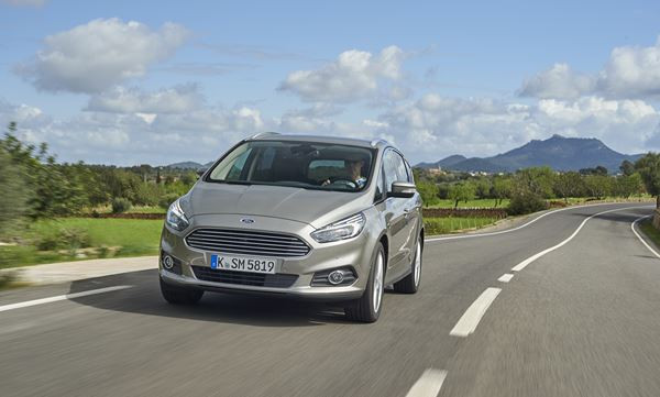 Le Ford S-Max fait le plein d'équipements d'aide à la conduite