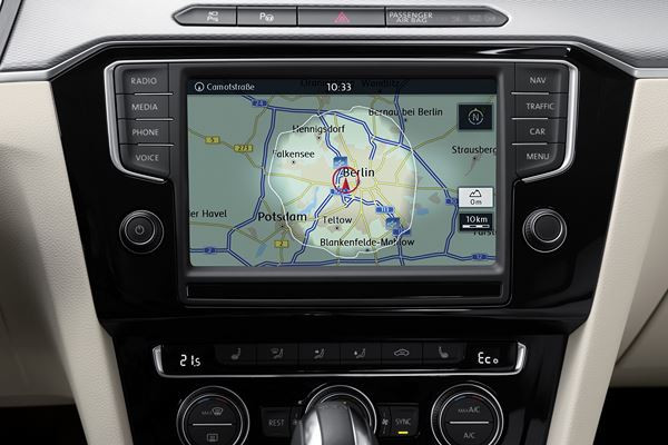 La Volkswagen Passat GTE hybride rechargeable s'affiche à 47 360 euros