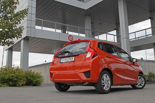 La troisième génération de la Honda Jazz en approche