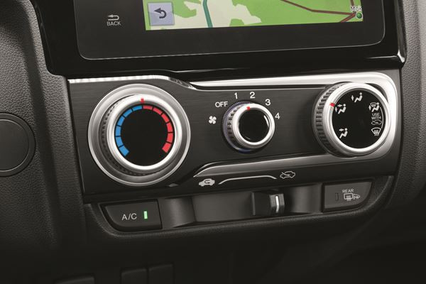 La troisième génération de la Honda Jazz en approche