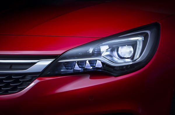 La nouvelle Opel Astra adopte des lignes athlétiques sophistiquées
