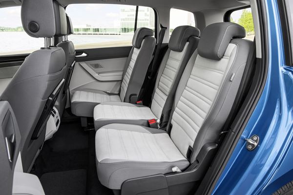Le Volkswagen Touran s’allonge pour offrir plus d’espace à bord