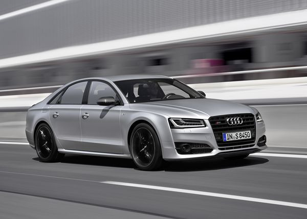 La nouvelle grande berline Audi S8 plus développe 605 ch