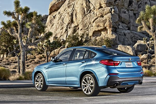 La nouvelle BMW X4 M40i entre en piste