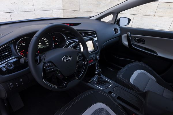 La Kia cee’d restylée embarque des motorisations retravaillées