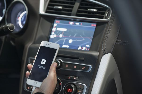La DS 4 prend un nouvel envol avec une face avant retravaillée