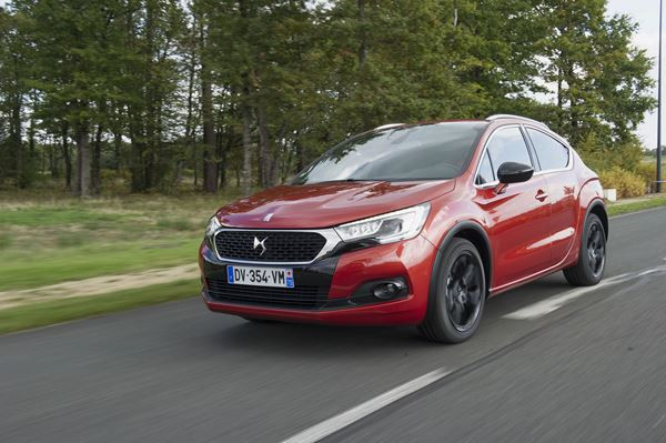 Une DS 4 Crossback à l’allure de baroudeur chic