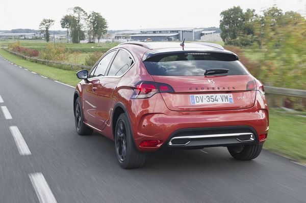 Une DS 4 Crossback à l’allure de baroudeur chic