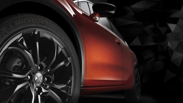 Une DS 4 Crossback à l’allure de baroudeur chic